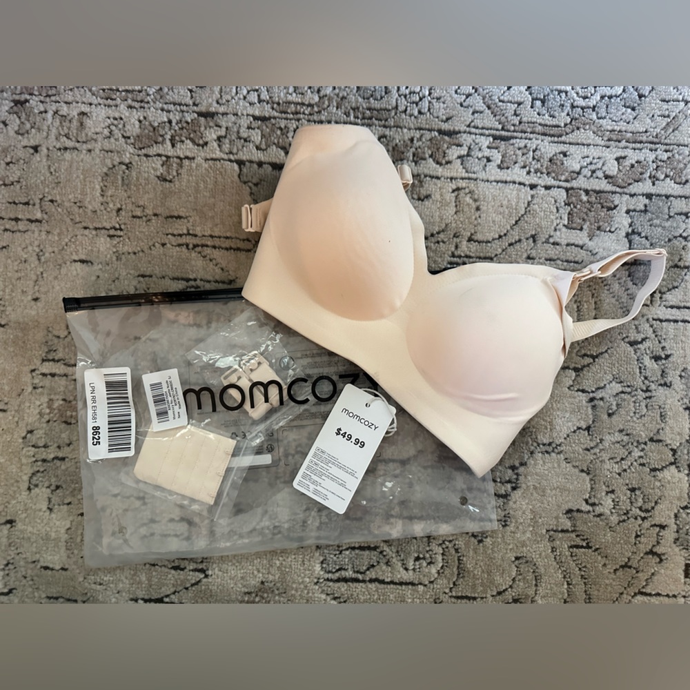 Momcozy nursing bra. NEW with tags